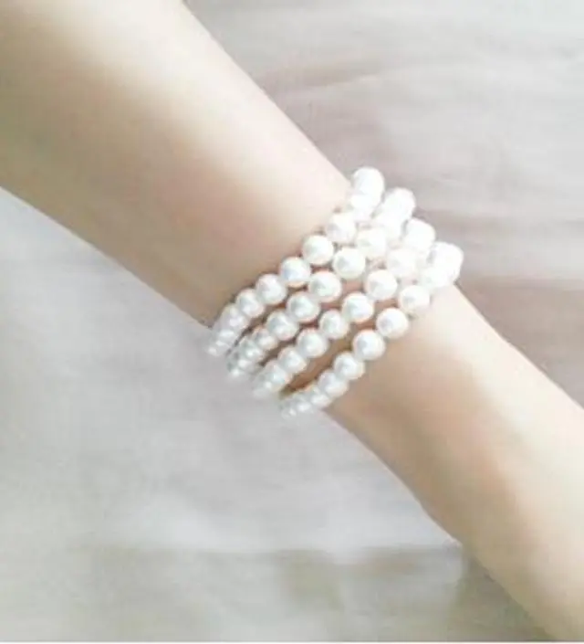 카시오 메탈~~~진주팔찌와 함께~~
