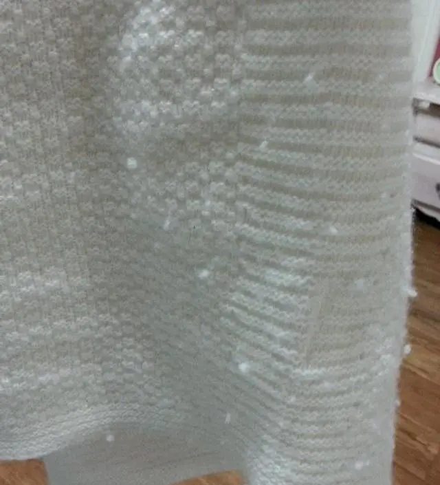 어제 택배받아 오늘 하루 입고 나갔었는데
