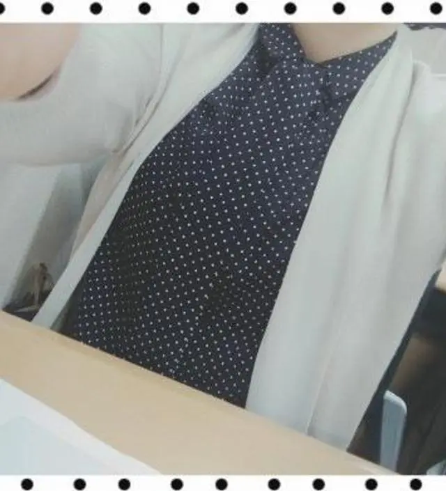 실물이 훨씬 예뻐요.
