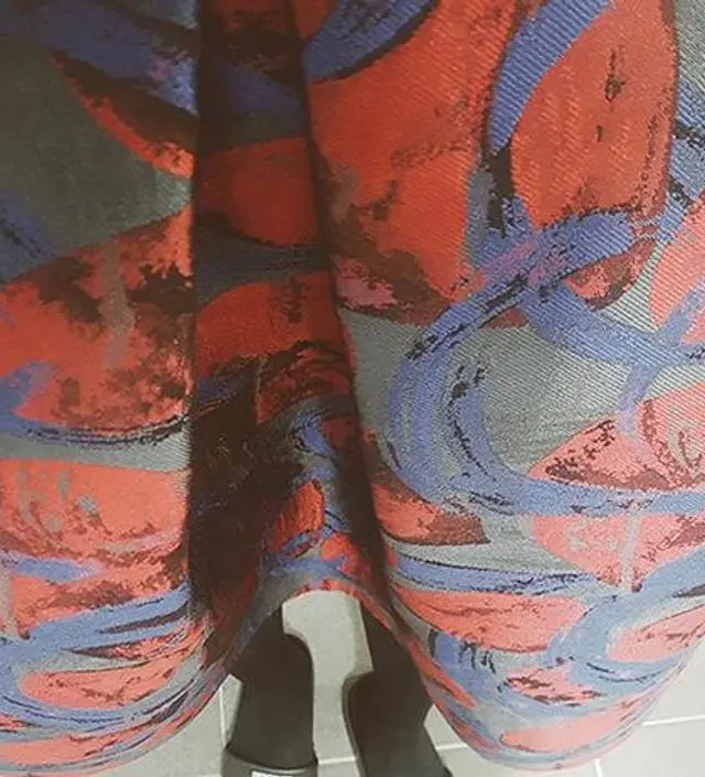 화려하고 고급진
