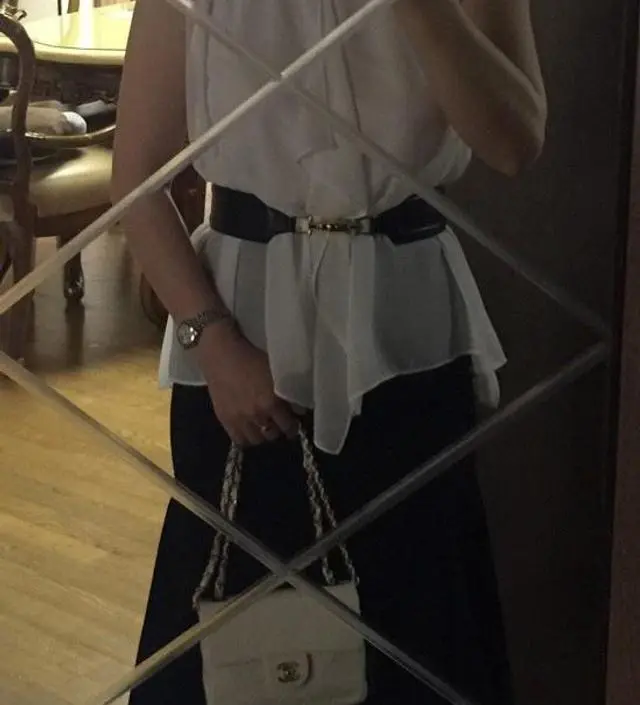 화이트도 이뻐요
