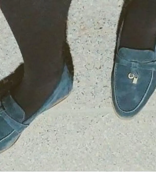 발이 날아갈듯 가볍고 편합니다
