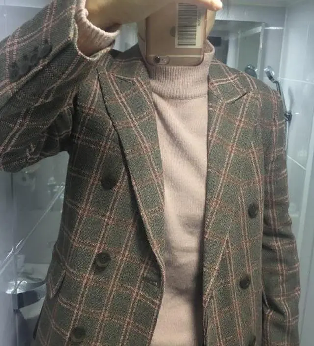 오묘한 체크 자켓
