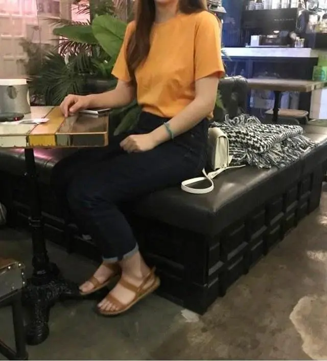 허니골드 색감 너무 예뻐요!!!
