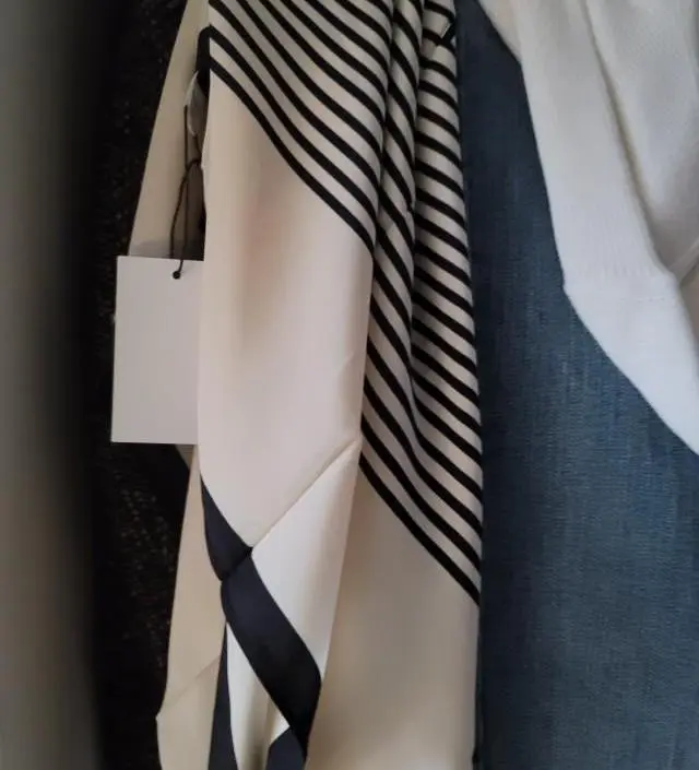 네이버페이에서 작성된 후기입니다.
