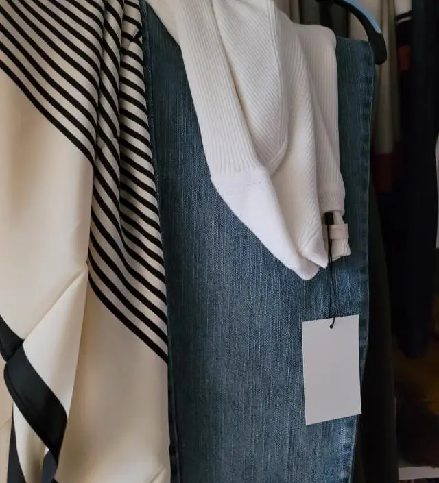 네이버페이에서 작성된 후기입니다.
