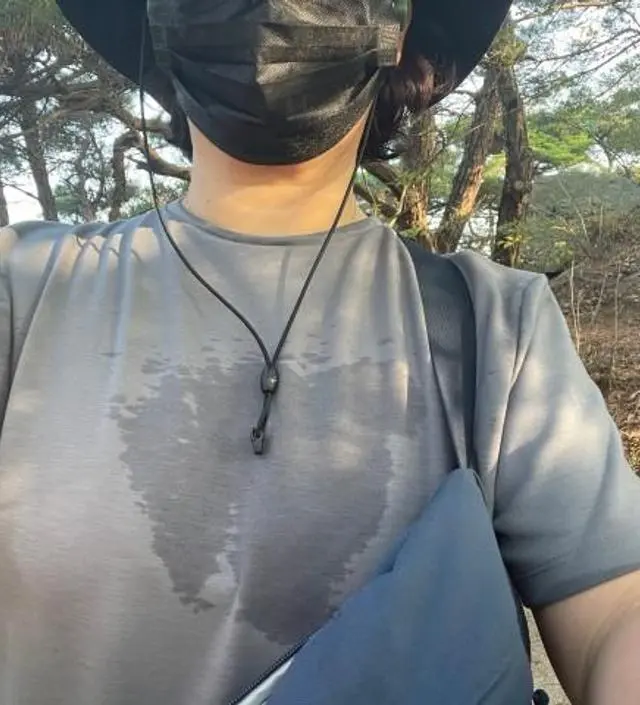 네이버페이에서 작성된 후기입니다.
