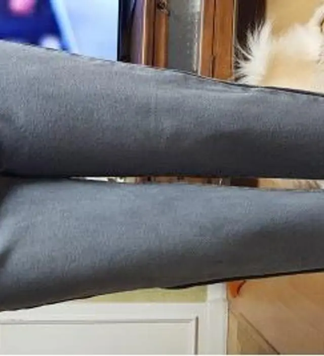 핏이 이쁜바지예요~
