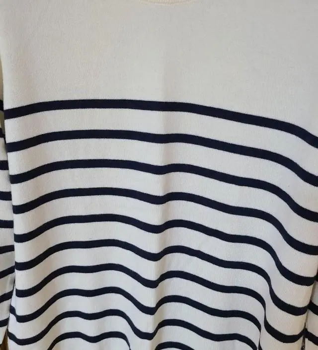 네이버페이에서 작성된 후기입니다.
