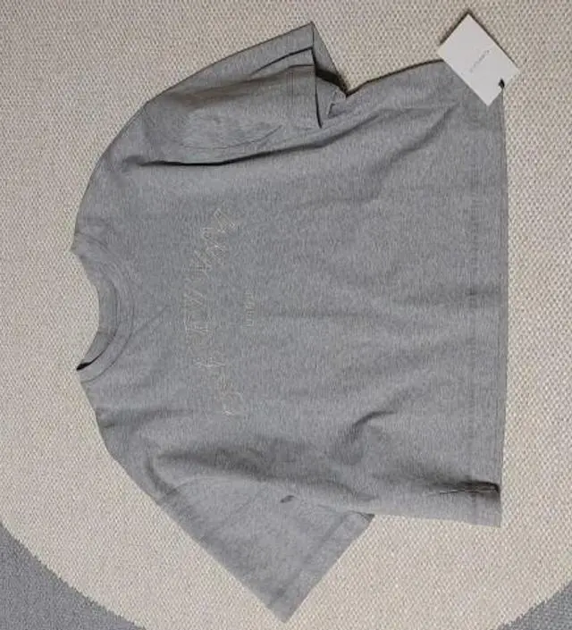 네이버페이에서 작성된 후기입니다.
