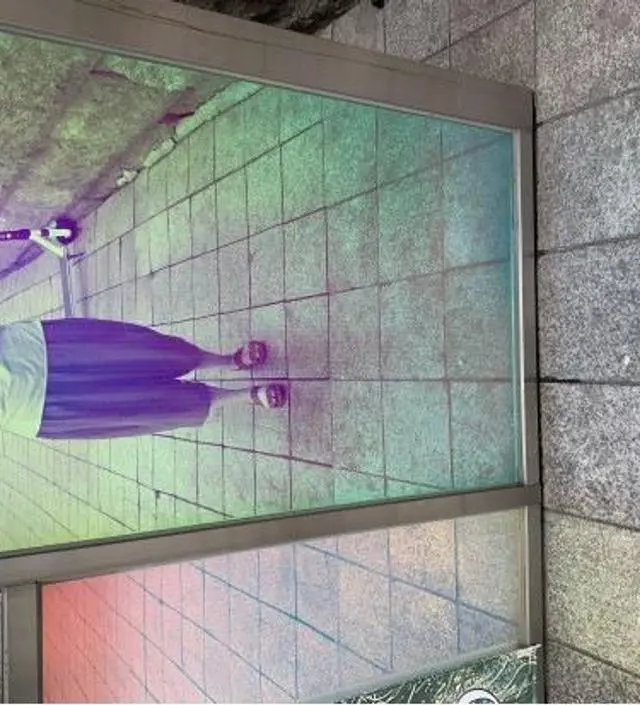 입기도 보기도 편한 옷
