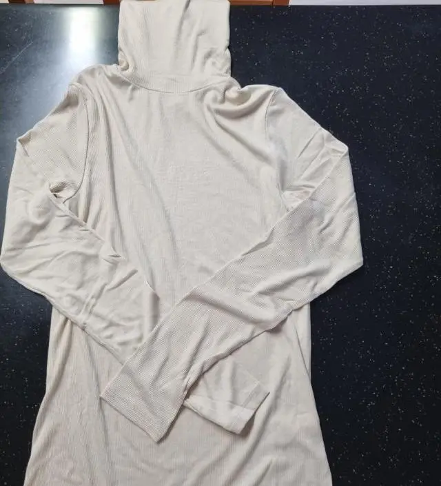 네이버페이에서 작성된 후기입니다.
