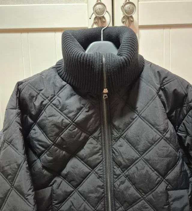 네이버페이에서 작성된 후기입니다.
