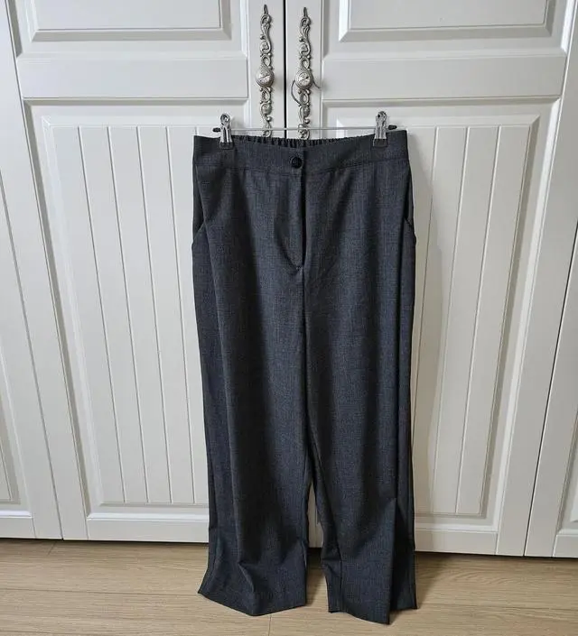 첫눈에 반해서 구매했어요.
