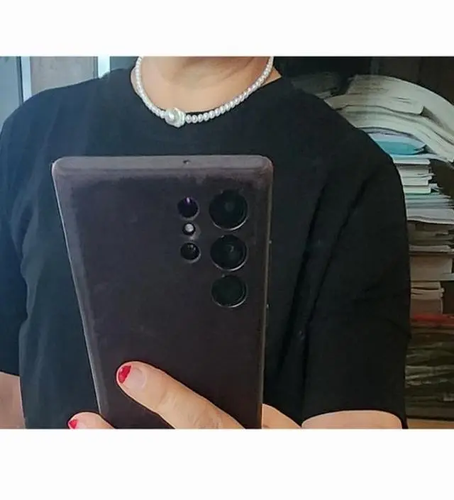 목선과 소매길이 팔뚝살 가리는것 최고, 촉감도 매우 좋아요.