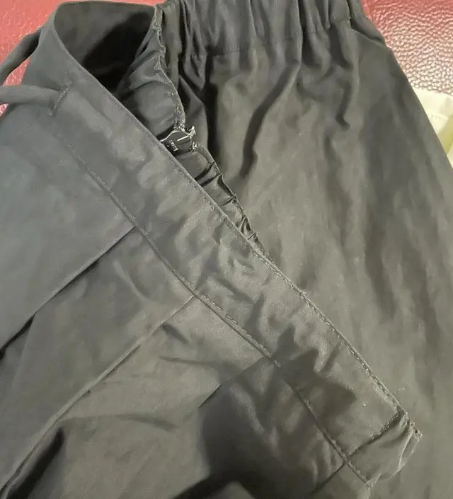 읔! 출산후 살이 삐긴했는데 뱃살이 낑겨서 좀 더 뺀
