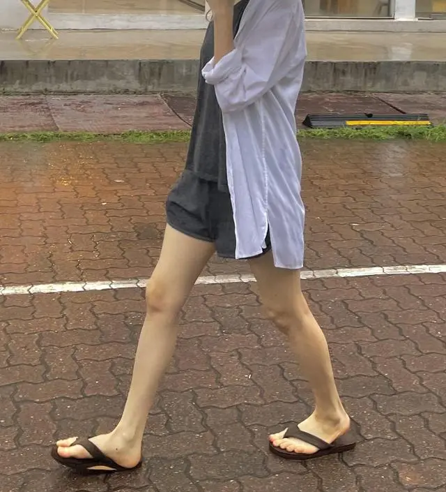 정말 애정하는 클래시컬리 메이드입니다. 원단부터 만듦새, 실용성까지 분명 만족하실거