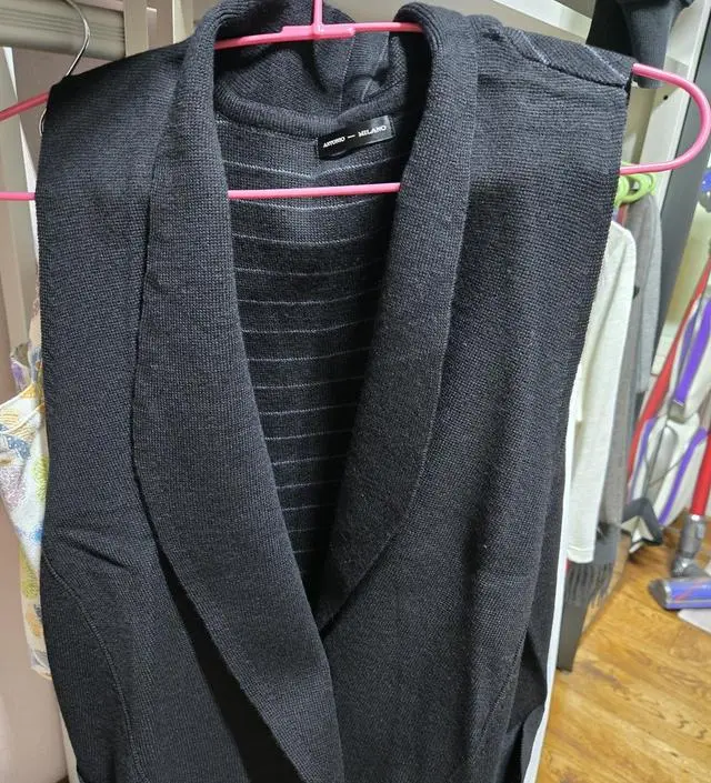 데일리 룩으로 아주 좋고 꼭 사고 싶어서 기다리다 주문했어요 맘에 들어요