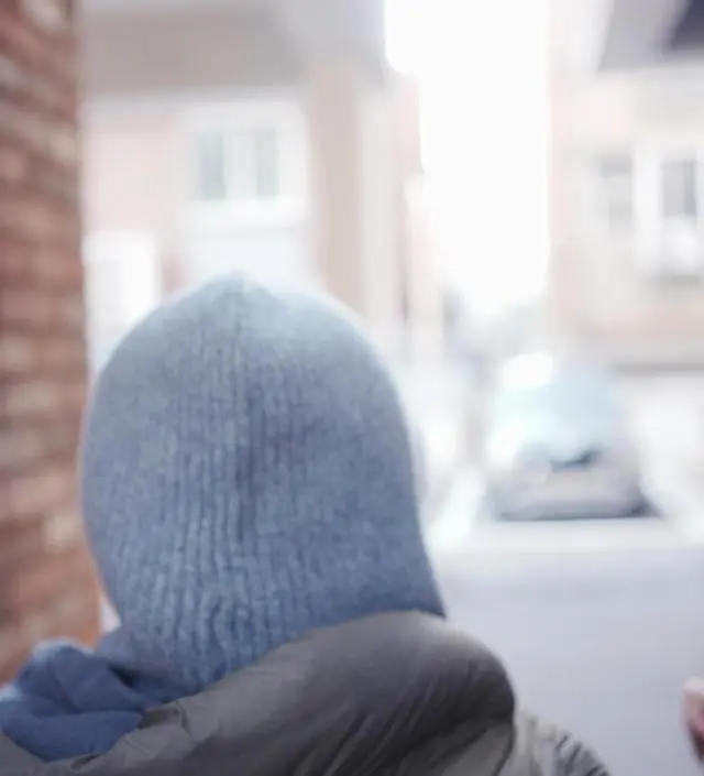 작년부터 겨울 메이트로 함께하고 있어요. 피부에 닿는 감촉이 부드럽고 자극이 없어서