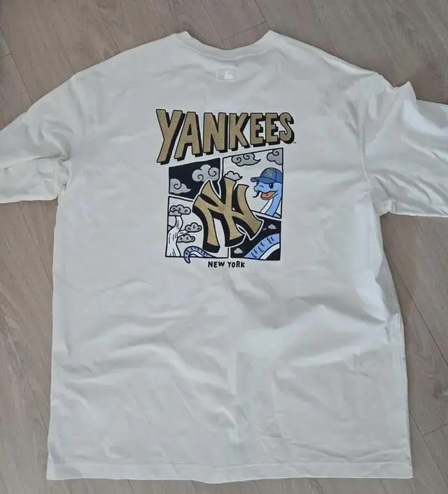 New Year Snake Cartoon Graphic Over Fit T-shirt – MLB