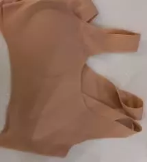 스킨색을 백화점에서 찾아도 애들껀 잘 없더라구요 
