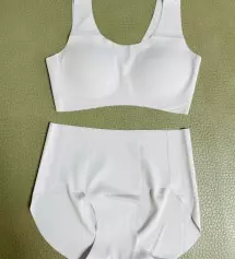 네이버페이에서 작성된 후기입니다.
