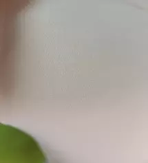 지난번에 구입했던 싸이즈랑 색상 그대로 주문했는데 제품이 바뀌었나봐요~ 같은 M 싸이