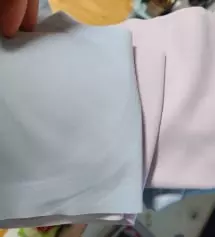 딸아이 안입은듯하고가볍고 몸에 촥~~~감기는느낌 깝깝느낌섮어 굿굿굿해요~~~