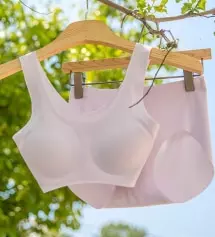 네이버페이에서 작성된 후기입니다.
