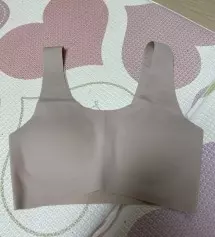 탄탄하고 쫀쫀합니다. 색상도 스킨 베이지라 여름에 아주 유용하겠어요. 132센치에 32키