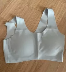 네이버페이에서 작성된 후기입니다.
