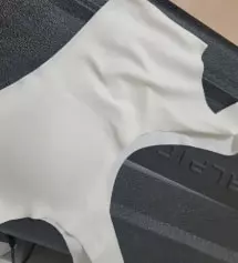 네이버페이에서 작성된 후기입니다.
