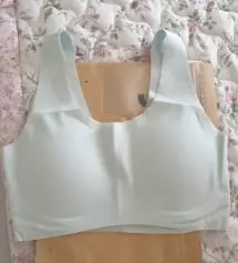 네이버페이에서 작성된 후기입니다.
