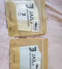 미듐으로 4 개샀어요
