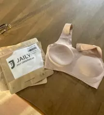 네이버페이에서 작성된 후기입니다.
