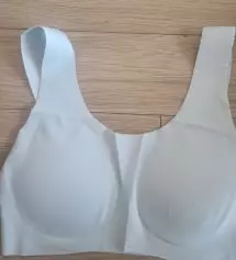 심리스 부드러워요 . 속패드도 시원해 보이네요 