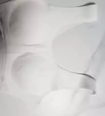 이제 4학년 되서 함 구매해 봤어요. 딱 맞네요..답답하지 않을거같아요..좀 더 저렴하면