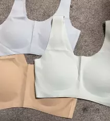 첫 브라 구매를 여기서 했어요. 후기들이 좋아서 믿고 샀는데 아이도 좋아하네요.
