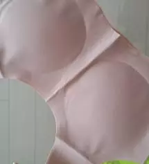 가슴이 조금씩 아프다하며 올라와서 구매했습니다
