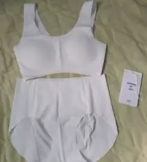 네이버페이에서 작성된 후기입니다.
