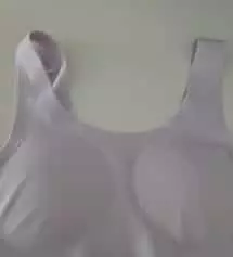 브라를 처음 착용하는건데도 편해서 잘 입어요