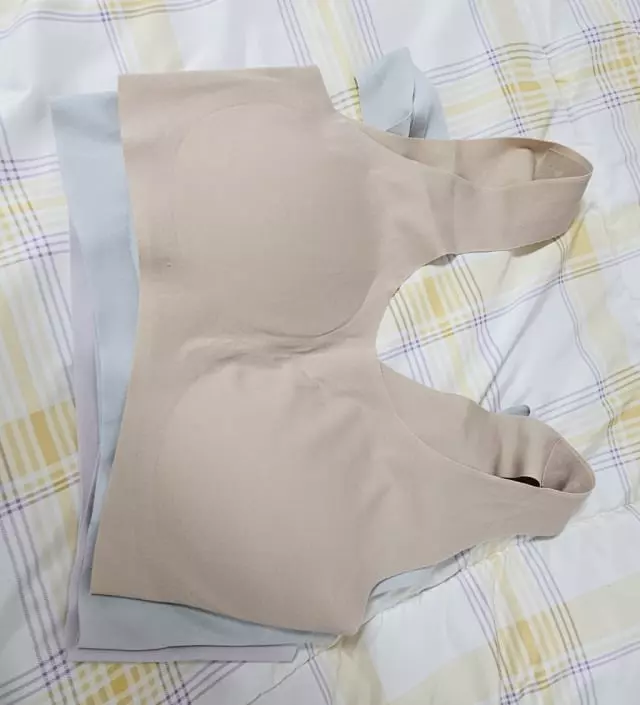 아이들이 처음 하는 브라로 입기에 편하고 좋은것같아요~~^^