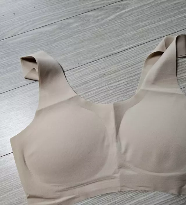 기존에 5개 샀는데 조금 더 있으면 좋을거 같아서 3개 더 구매했어요~ 편하고 사이즈도