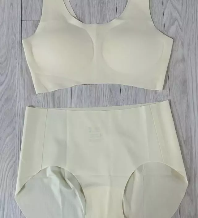 네이버페이에서 작성된 후기입니다.
