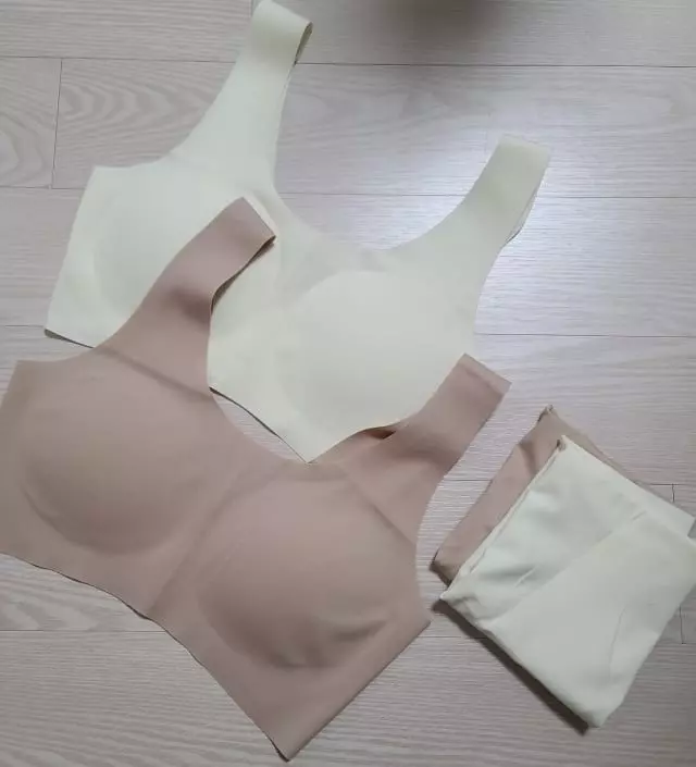 네이버페이에서 작성된 후기입니다.
