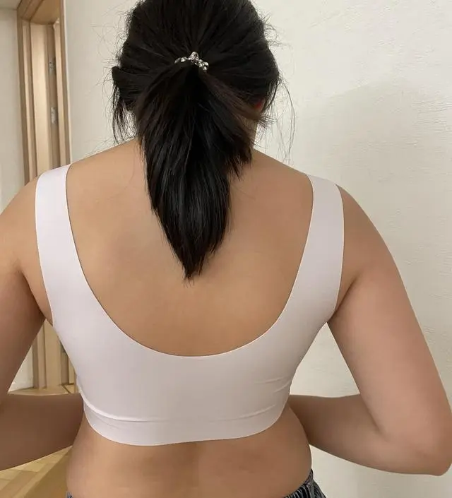 아이가 불편해하지 않더라구요. 편한지 그것만 입으려고 하네요. 