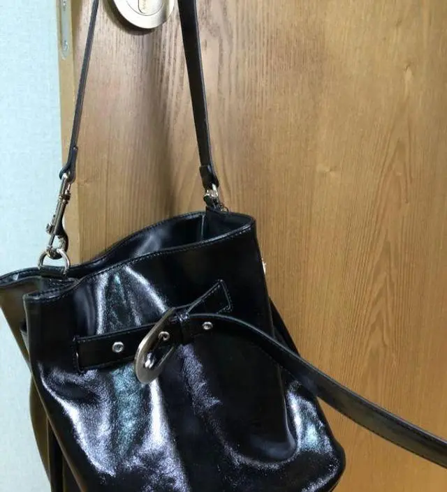 【YEOMIM】★人気★韓国★farrier bucket bag★black Qoo10] YEOMIM [Yeomim]farrier buck : バッグ・雑貨