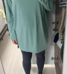 배부분이 편하네요 다른 다른 레깅스랑 같이 샀는데 이게 젤 편해요