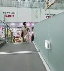 너무 편하고 예뻐서 다른컬러도 구매하려고요. 데일리로 그리고 어떤 코디에도 찰떡이라