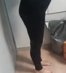 쫀쫀하고 부드럽고 편해요. 키큰맘이라 보통 기장이 짧은데 복숭아뼈까지 가려지는 기장